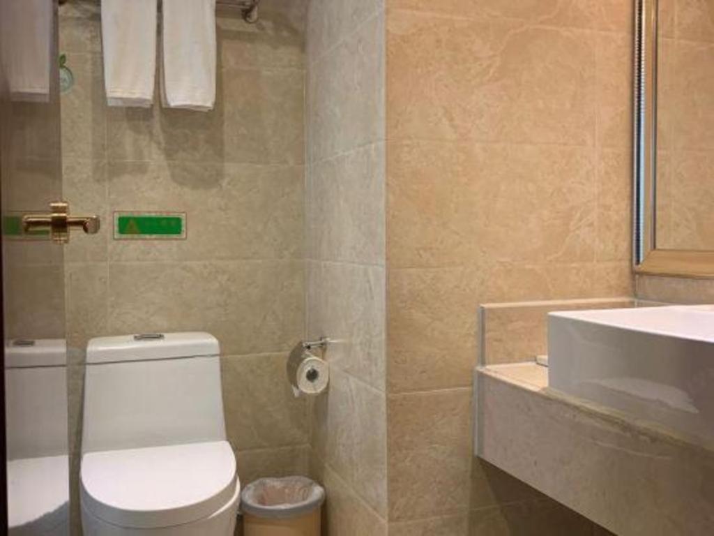 Vienna Classic Hotel Qingyuan Taihe Ancient Cave Scenic Area Экстерьер фото